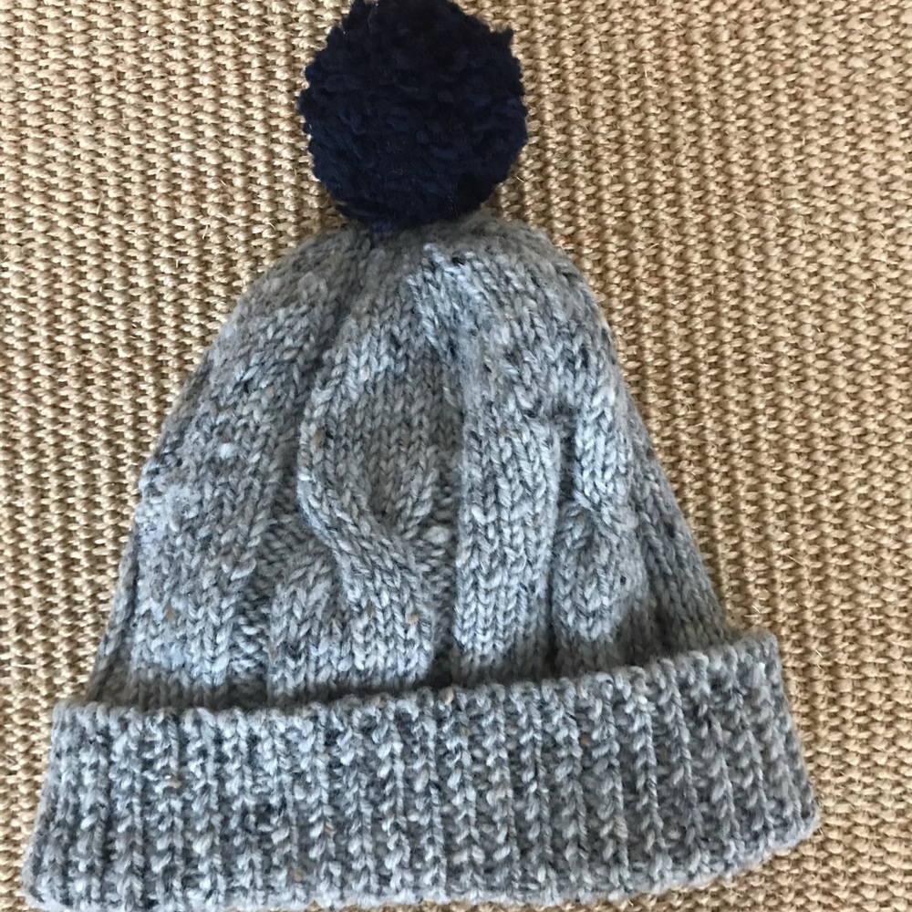 100% wool beanie made in Ireland perfect condition